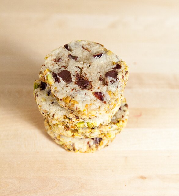 Cherry-Pistachio Cookies | www.spachethespatula.com #recipe