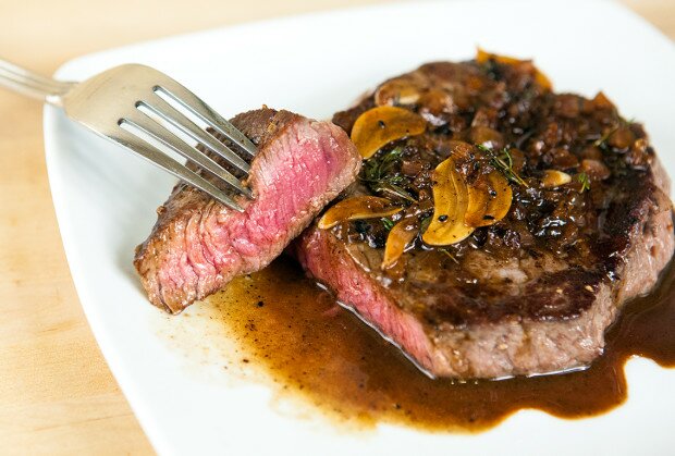 Bison Steaks with Thyme-Marsala Sauce | www.spachethespatula.com #recipe