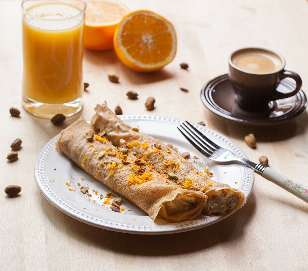 Cannoli Pancakes | www.spachethespatula.com #recipe