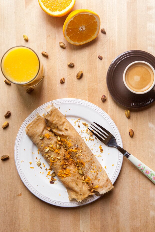 Cannoli Pancakes | www.spachethespatula.com #recipe