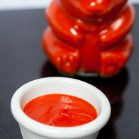 Homemade Sriracha | www.spachethespatula.com #recipe