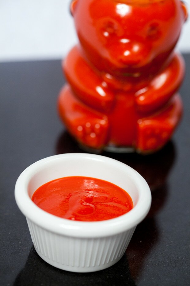 Homemade Sriracha | www.spachethespatula.com #recipe