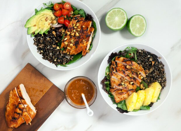 Pineapple-Sriracha Chicken Salad Bowls with Wild Rice | www.spachethespatula.com #recipe