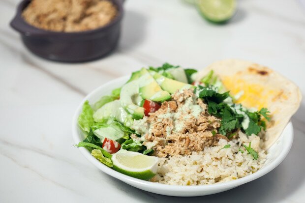 Cafe Rio-Style Pulled Chicken Salad (with Creamy Tomatillo Ranch!) | www.spachethespatula.com #recipe