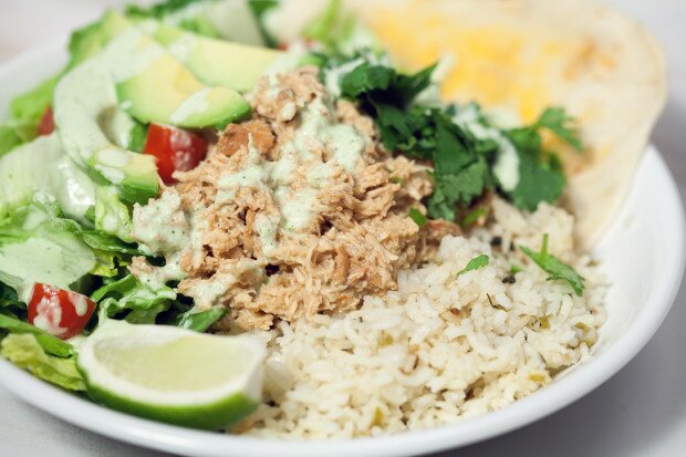 Cafe Rio-Style Pulled Chicken Salad (with Creamy Tomatillo Ranch!) | www.spachethespatula.com #recipe