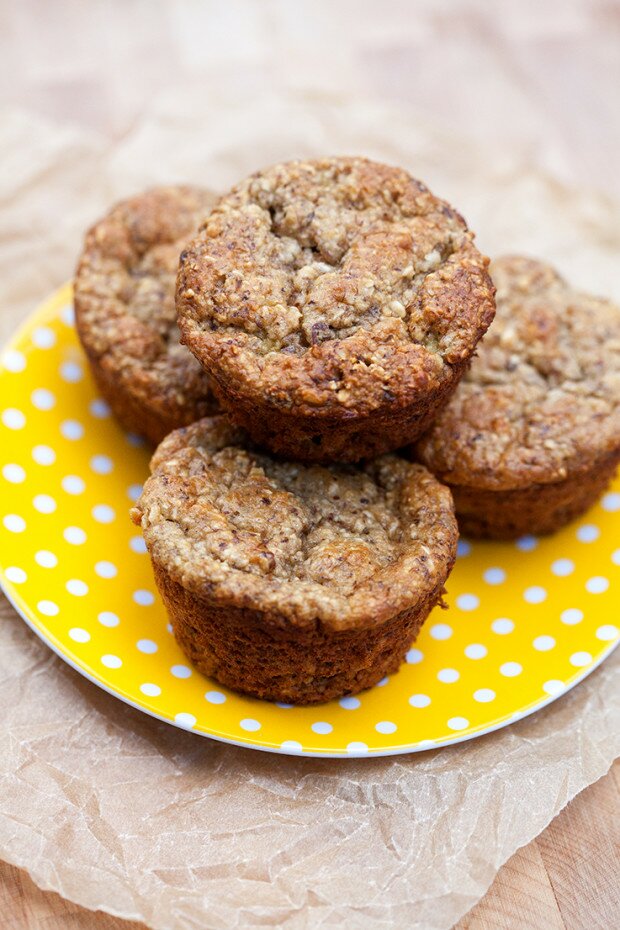 Banana Oat Muffins #glutenfree | www.spachethespatula.com #recipe