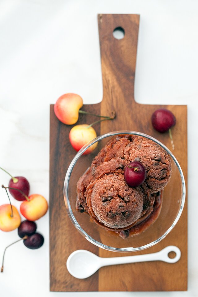 Cherry Chocolate Chip Sorbet | www.spachethespatula.com #recipe