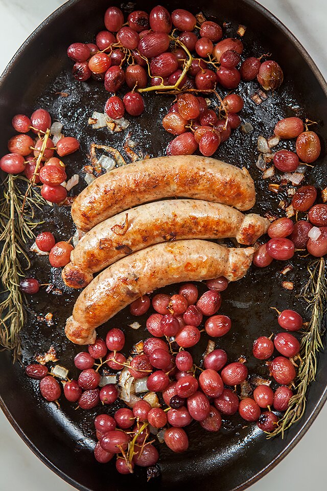 Chicken Sausages and Roasted Grapes over Rosemary Polenta | www.spachethespatula.com #recipe