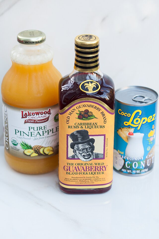 The Famous Sint Maarten Guavaberry Colada | www.spachethespatula.com #recipe