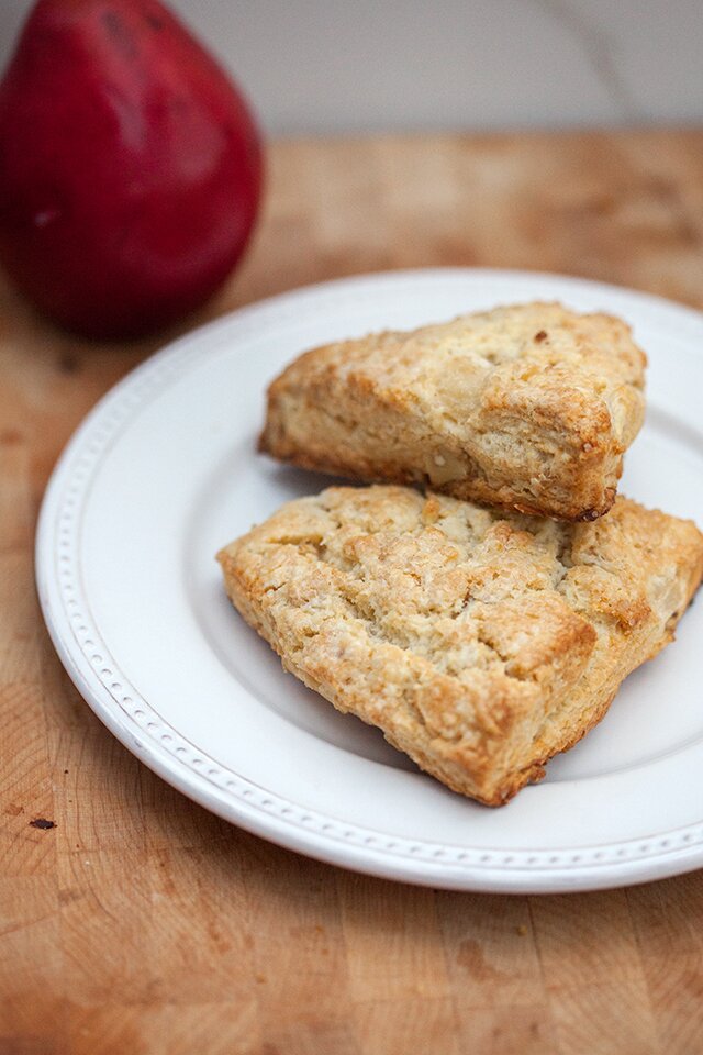 Pear, Candied Ginger, and Walnut Scones | www.spachethespatula.com #recipe