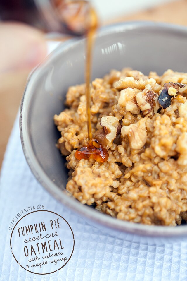 Pumpkin Pie Steel-Cut Oatmeal with Walnuts and Maple Syrup | www.spachethespatula.com #recipe