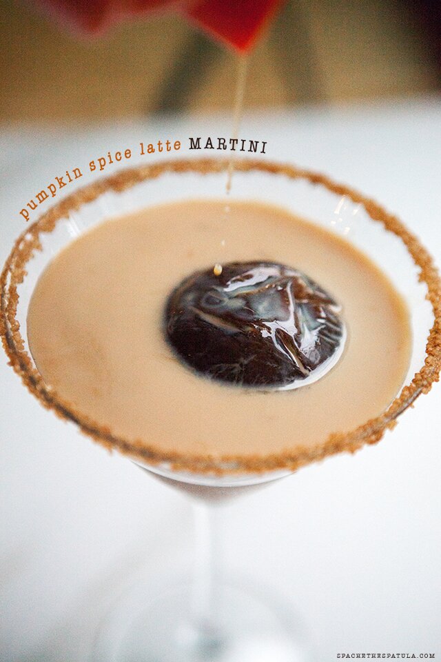 Pumpkin Spice Latte Martini | www.spachethespatula.com #recipe