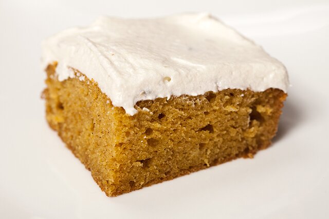 Pumpkin Sheet Cake with Lavender-Sour Cream Frosting | www.spachethespatula.com #recipe
