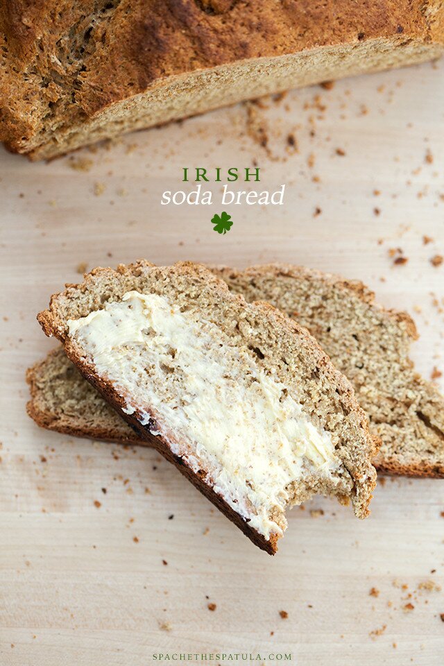 This slightly sweet, nutty, yeast-less bread has a crunchy outside and a super tender inside. Serve it with a creamy Irish butter for ultimate enjoyment! www.spachethespatula.com #recipe